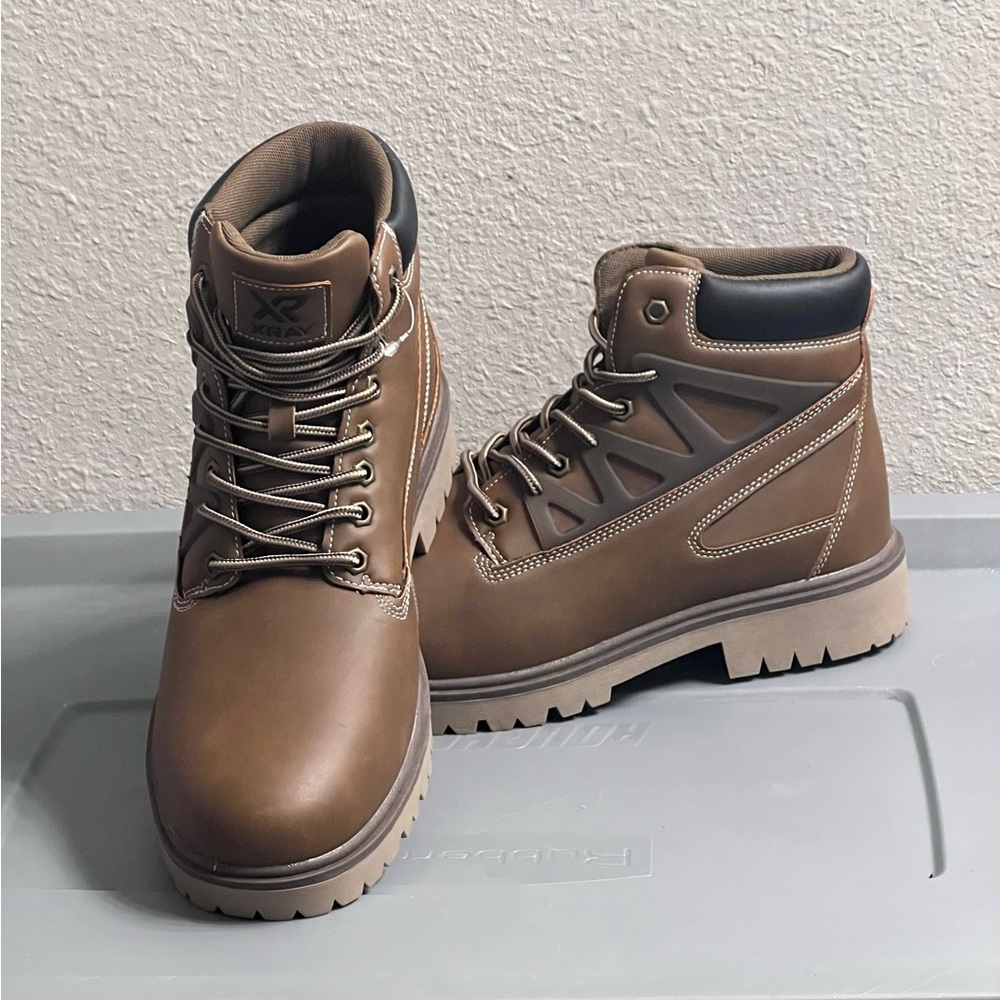 Brand New Men’s Authentic Sneakers Boots